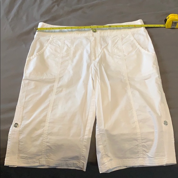 Rafaella Sport shorts. NWOT. - Picture 6 of 8